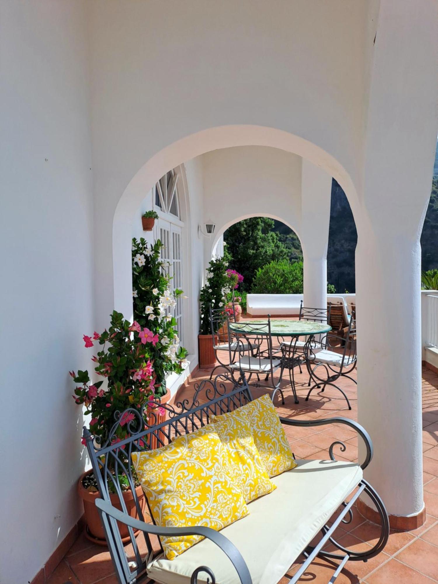 Villa Poesia Praiano Exterior foto
