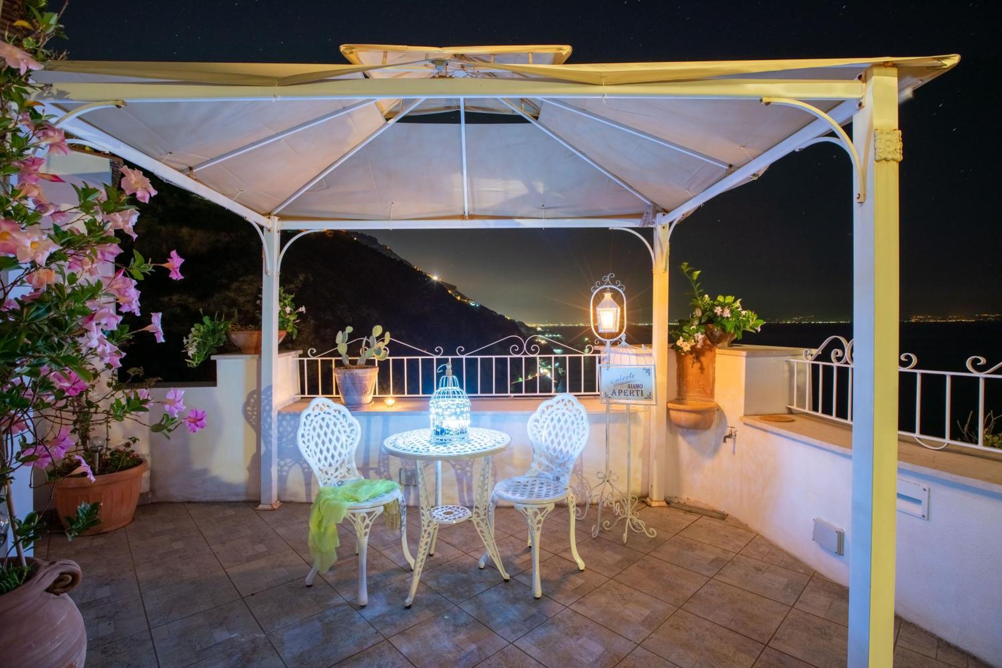 Villa Poesia Praiano Exterior foto